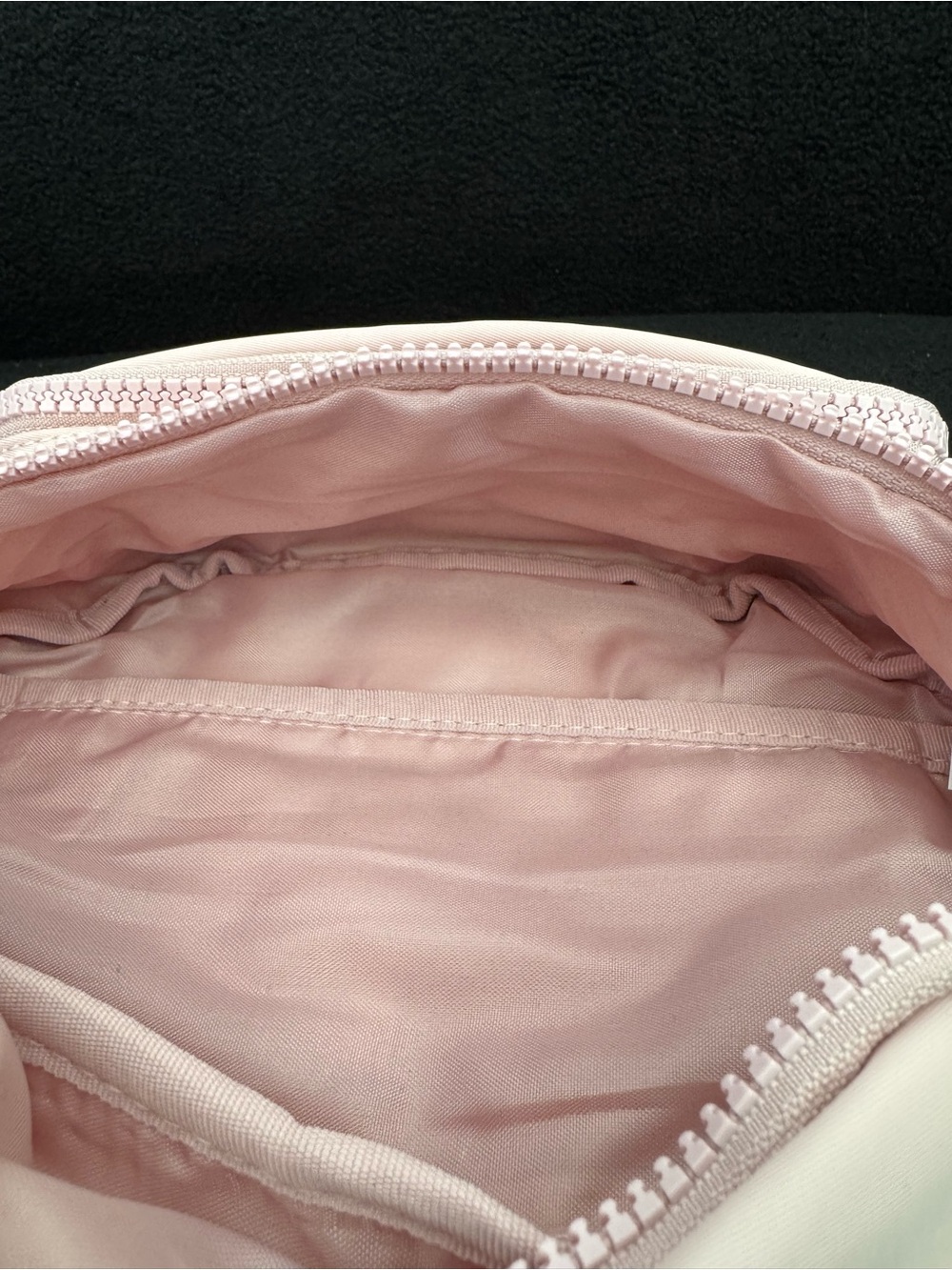 Alo Yoga Explorer Belt Bag-Ballet Pink - Picture 3 of 3